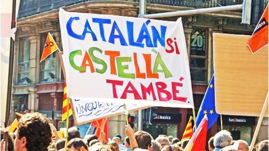 Manifestacion Cataluna favor ensenanza bilingüe